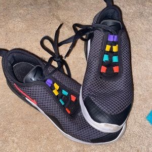 Nike shoes size 4.5 y or 6.5 womens